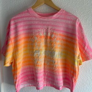 Vivid neon vintage L. A. Gear unisex crop top with puffy logo